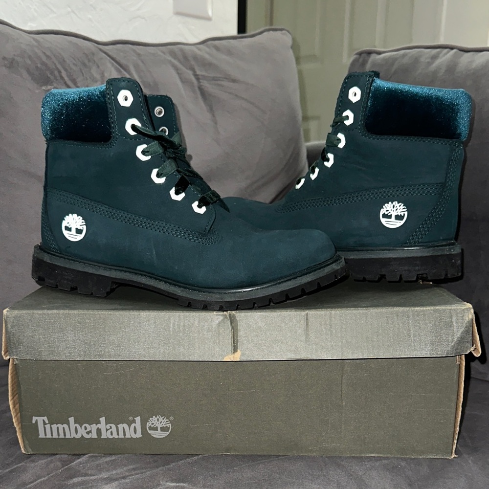 Timberland Dark Green Nubuck Velvet-Collar 6-Inch Lace-Up Boots